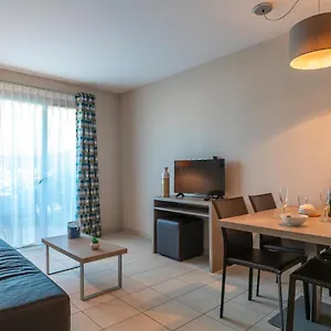 Les Sables 504 - Appt Avec Piscine Partagee Concarneau