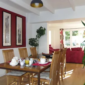  Bed & Breakfast Ty Lireu